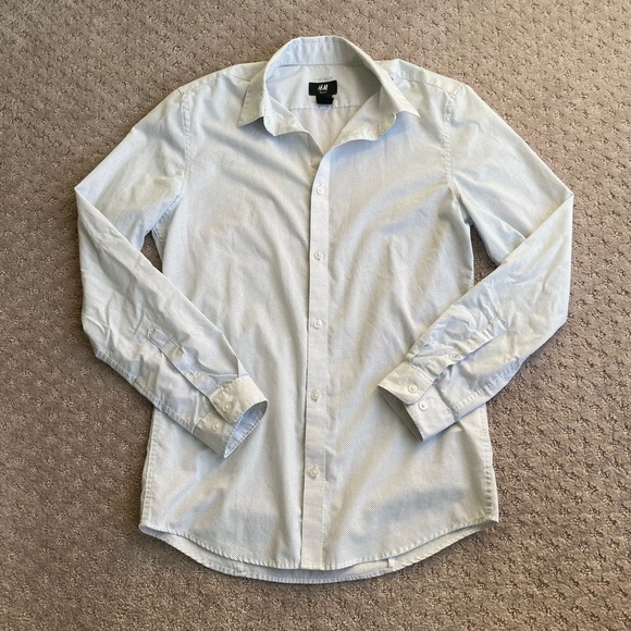 H&M button-up shirt - Picture 2 of 3